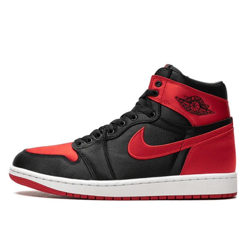 Jordan 1 Retro High OG Satin Bred - 1