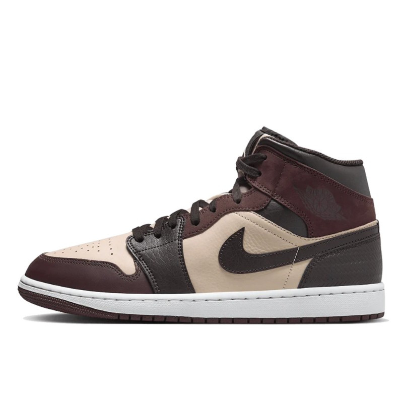 Air Jordan 1 Mid SE Paris YMCA - 1