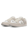 Nike SB Dunk Low City Of Love Light Bone - 1