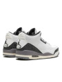 Air Jordan 3 Retro Cement Grey - 3