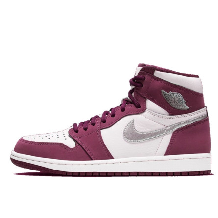 Air Jordan 1 Retro High OG Bordeaux - 1