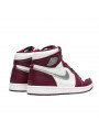 Air Jordan 1 Retro High OG Bordeaux - 3