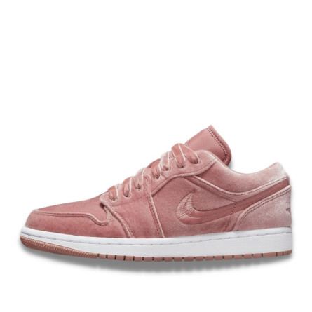 Air Jordan 1 Low SE Pink Velvet - 1