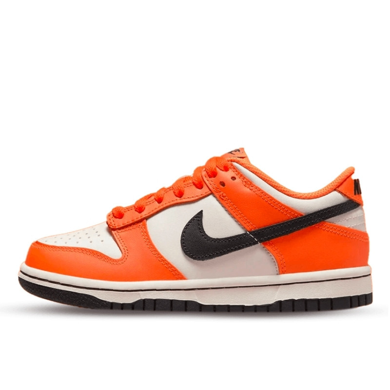 Nike Dunk Low Halloween (2022) - 1