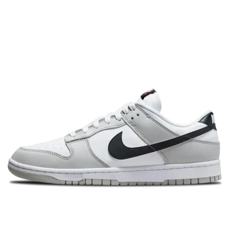 Nike Dunk Low SE Jackpot - 1