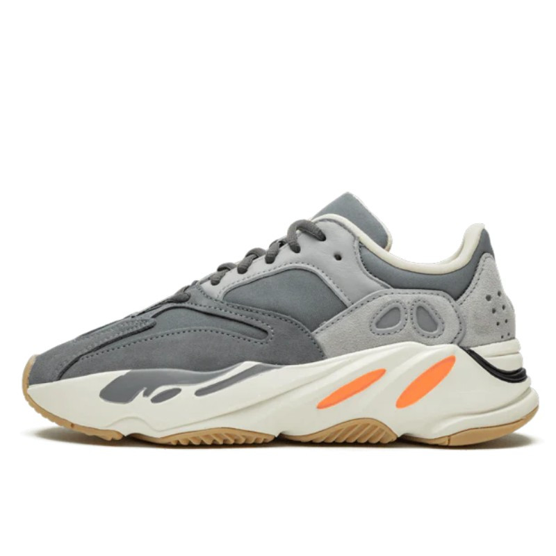 Yeezy 700 Magnet - 2