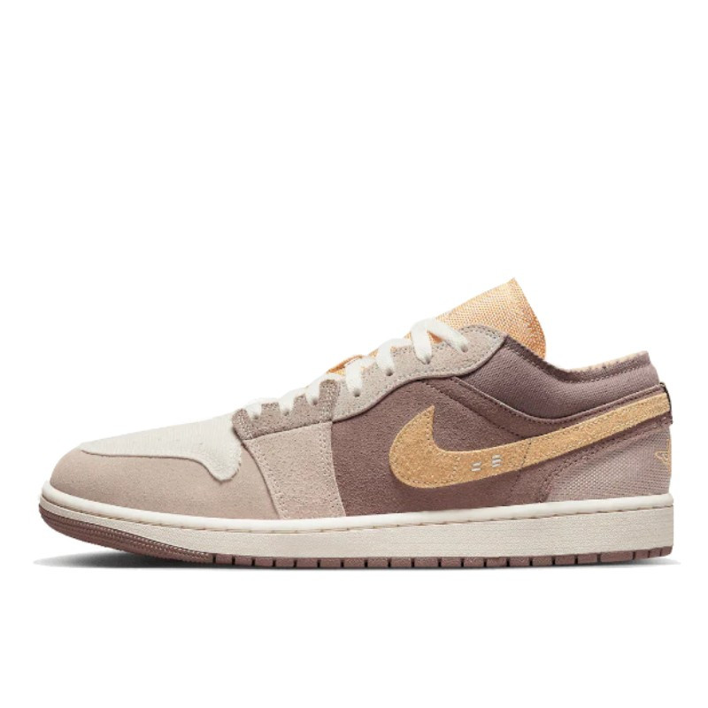 Air Jordan 1 Low SE Craft Sail Taupe Haze - 1